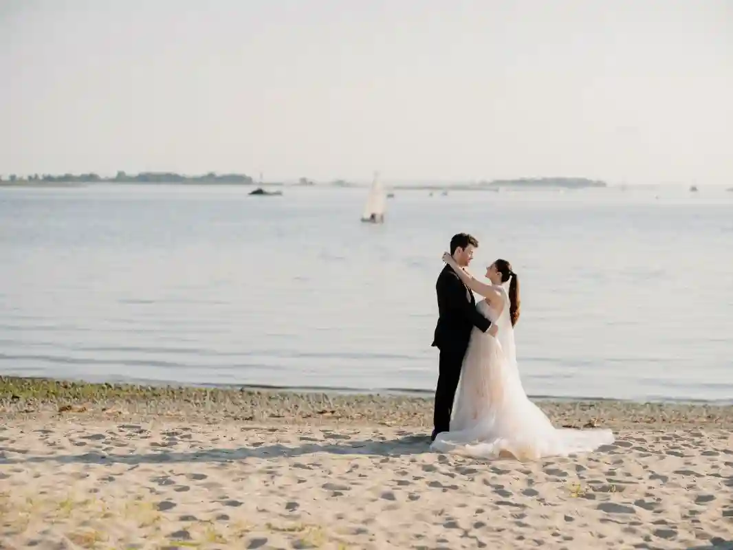 A Forest Wedding for Alexandra and Richard