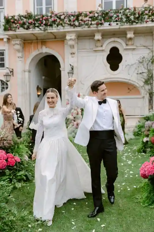 An Estate Wedding for Alexandra  and Sam