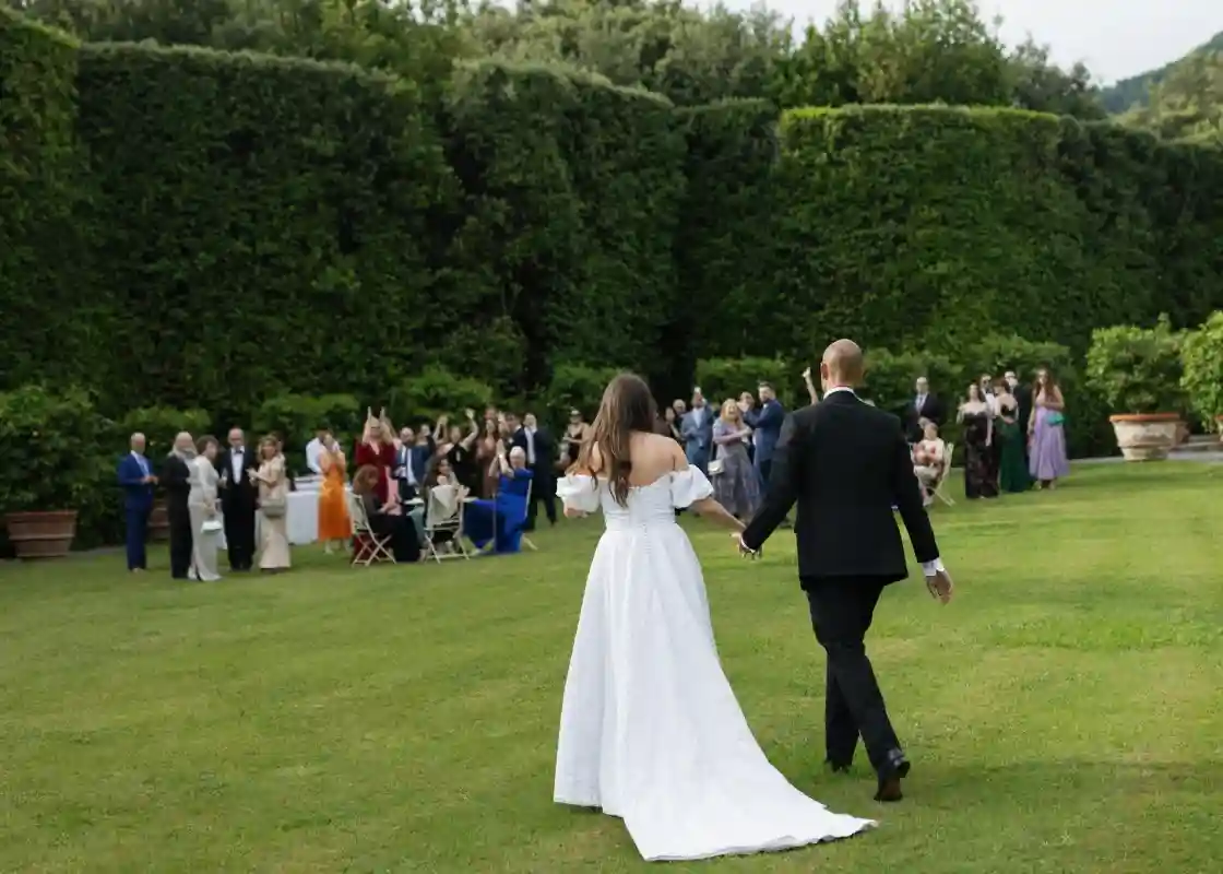 An Estate Wedding for Amanda and Mike