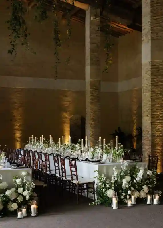 An Estate Wedding for Amanda and Mike