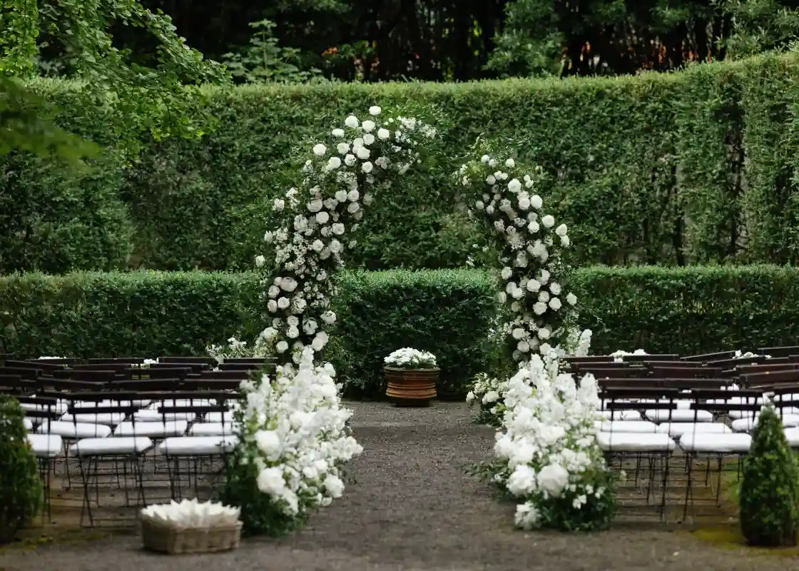 An Estate Wedding for Amanda and Mike