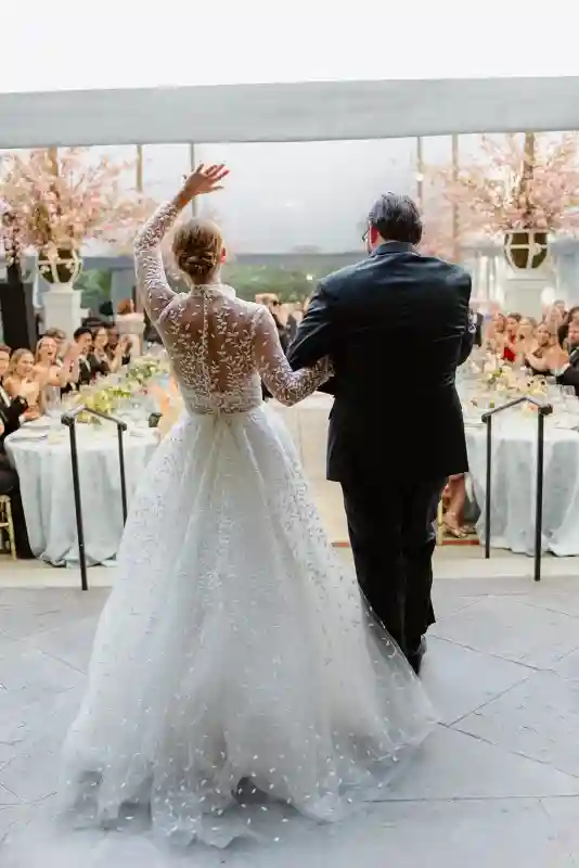 A Museum Wedding for Charlotte  and Lonnie