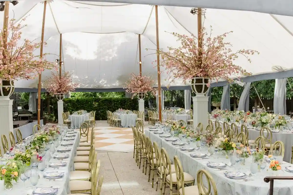 A Museum Wedding for Charlotte  and Lonnie