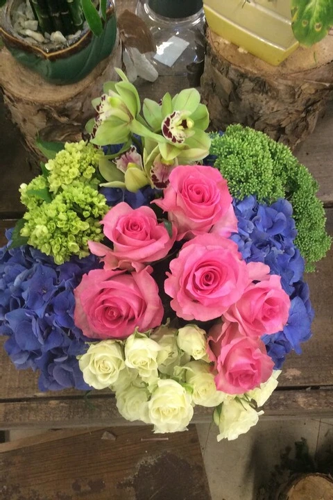 Broadview Florist & Gifts