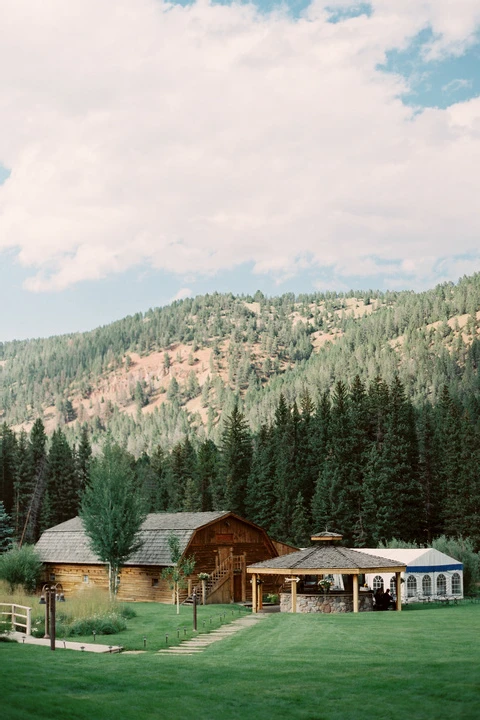 Rainbow Ranch Lodge