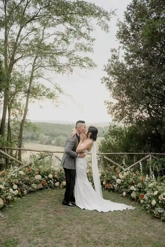 A Garden Wedding for Dorothy and Richard