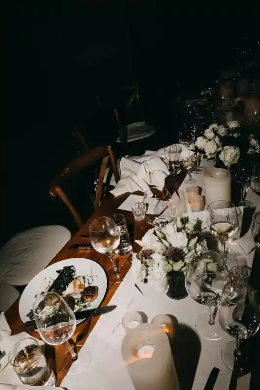 An Intimate Wedding for Emma and Andrew