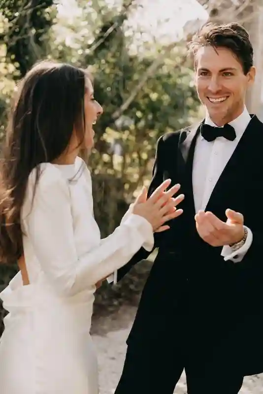 An Intimate Wedding for Emma and Andrew