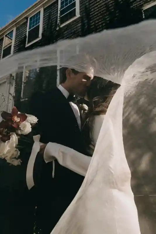 An Intimate Wedding for Emma and Andrew