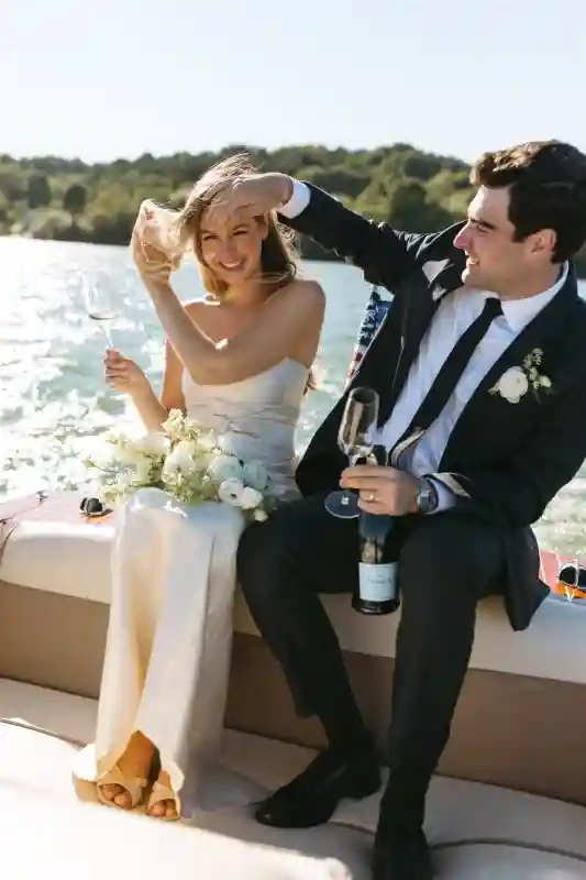 A Classic Wedding for Emma and Kyle