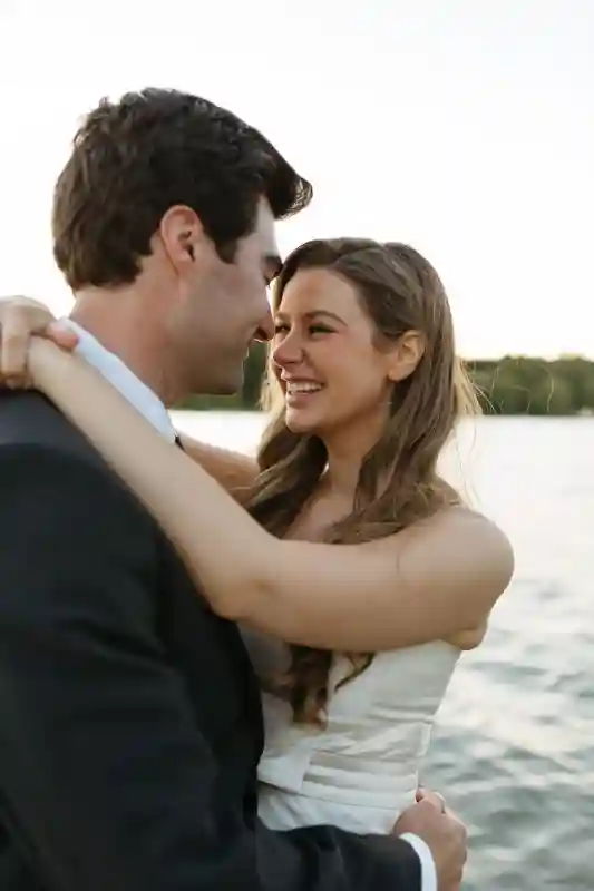 A Classic Wedding for Emma and Kyle