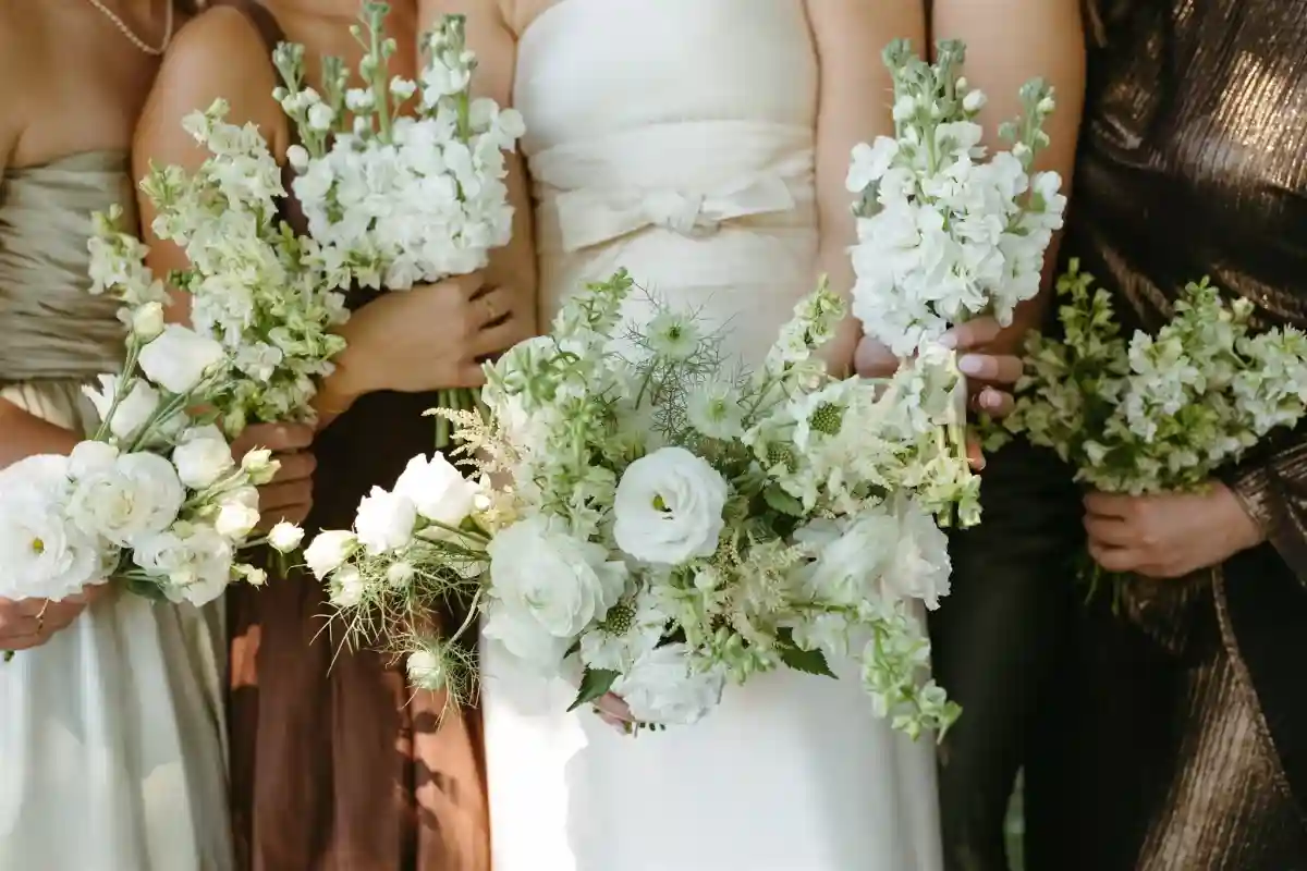 A Classic Wedding for Emma and Kyle