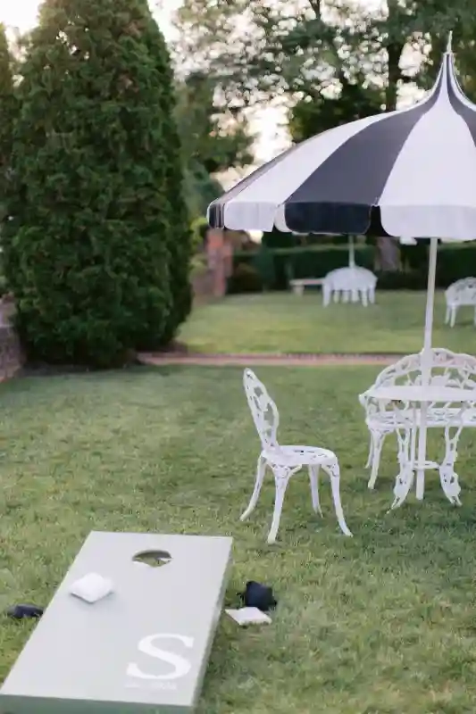 A Classic Wedding for Emma and Nick