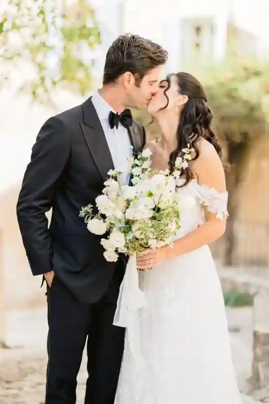 A Garden Wedding for Gaby and Ryan