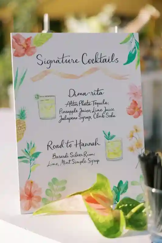 A Beach Wedding for Hannah and Dmitriy