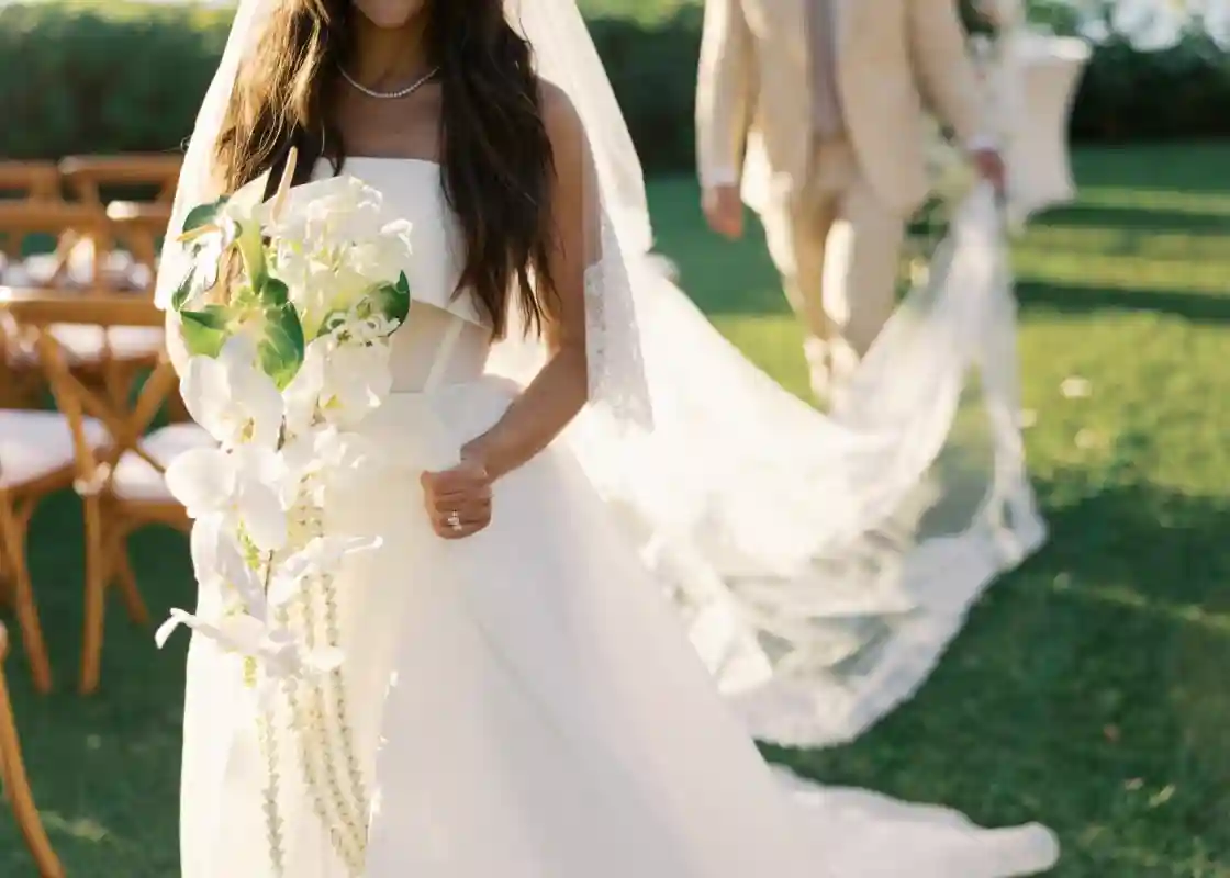 A Beach Wedding for Hannah and Dmitriy