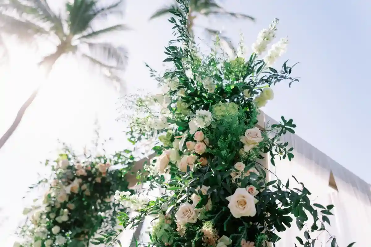 A Beach Wedding for Hannah and Dmitriy