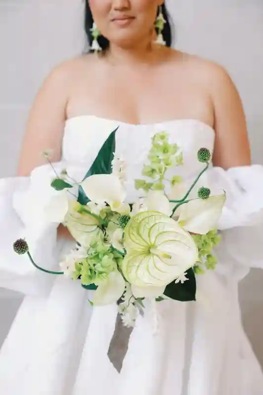 A City Hall Wedding for Heidi and Marian