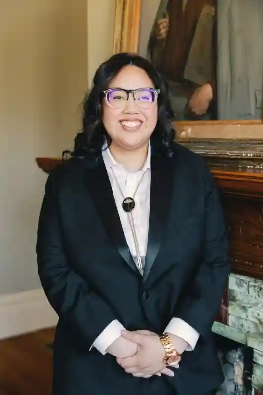 A City Hall Wedding for Heidi and Marian