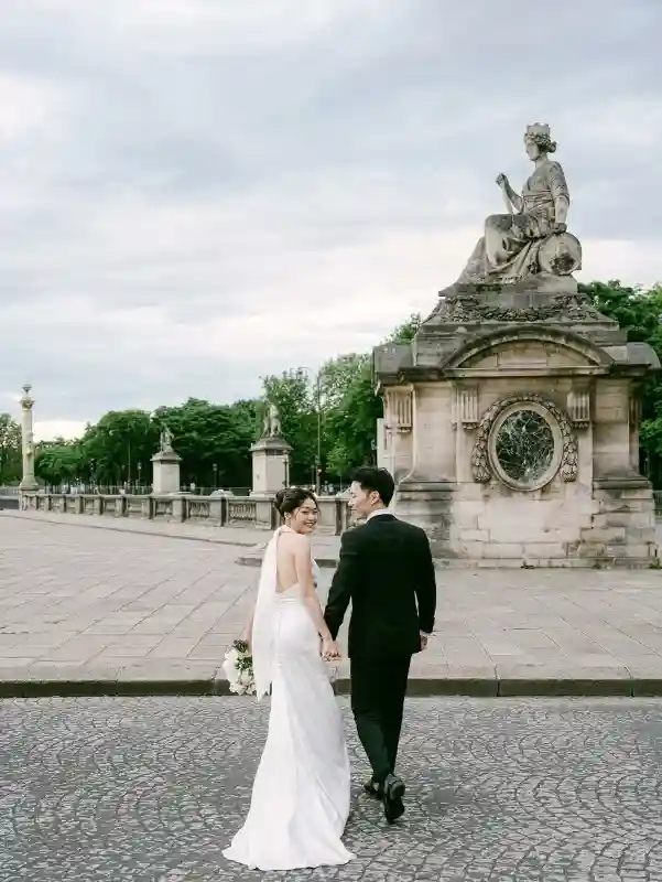 An Intimate Wedding for Jamie and Brian
