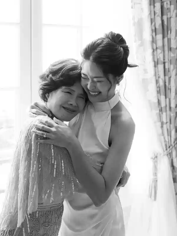 An Intimate Wedding for Jamie and Brian