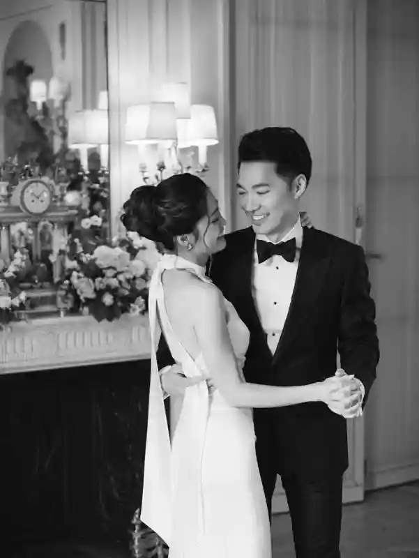 An Intimate Wedding for Jamie and Brian