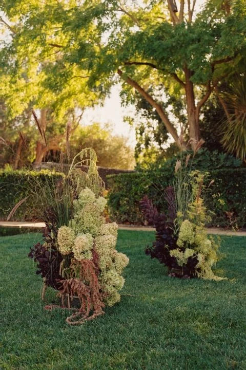 A Garden Wedding for Jennie and John