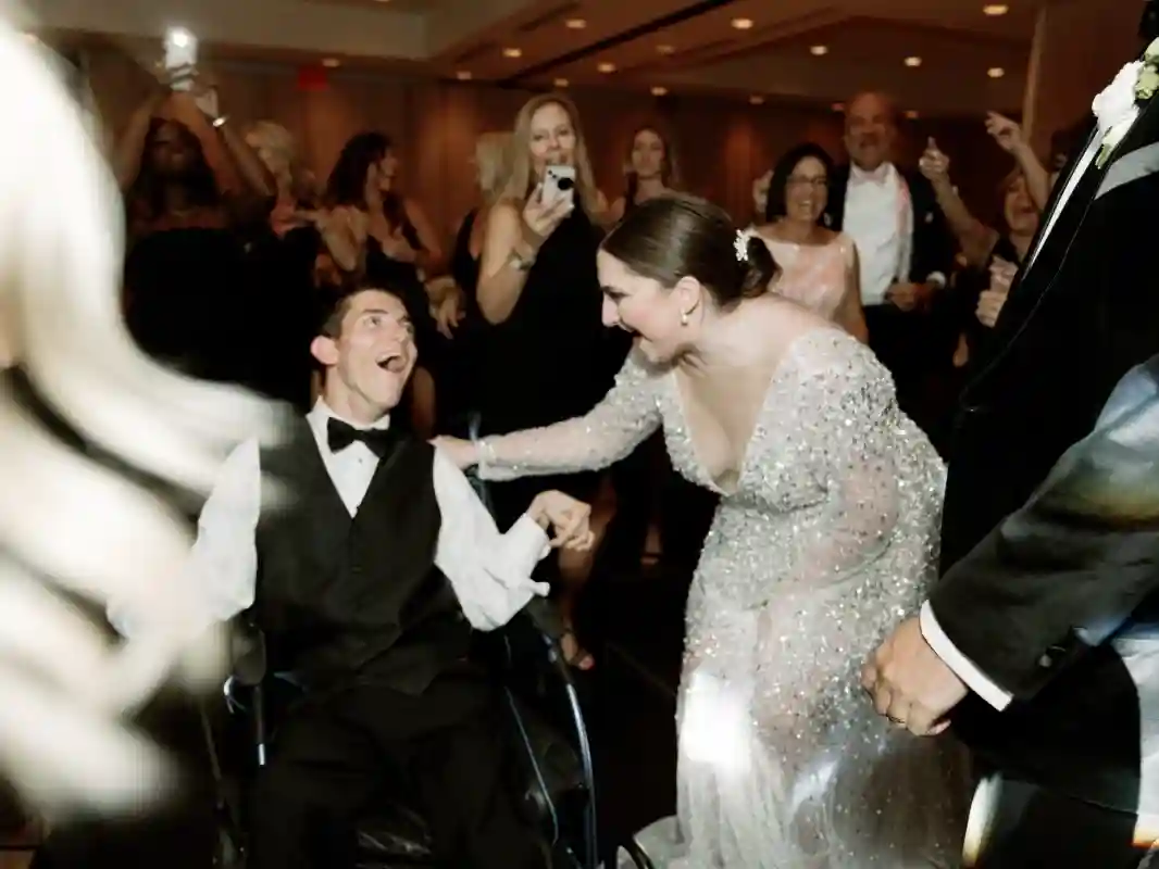 A Classic Wedding for Jessica and Trent