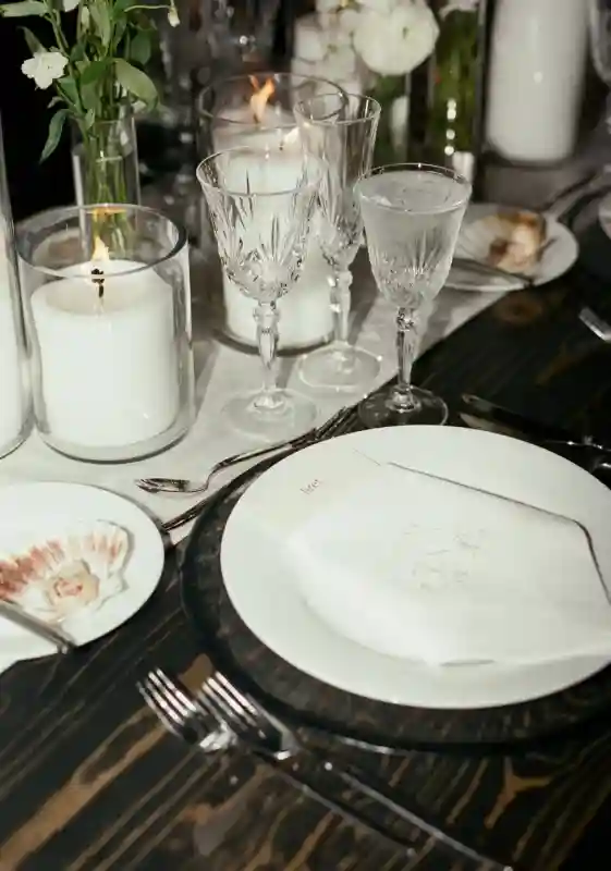 A Classic Wedding for Jessica and Trent