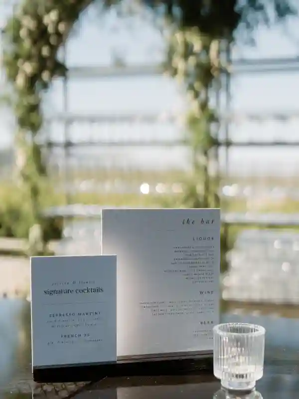 A Classic Wedding for Jessica and Trent