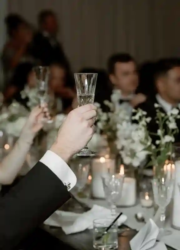 A Classic Wedding for Jessica and Trent