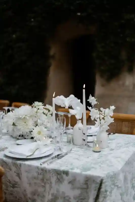 A Countryside Wedding for Lauren and Alex