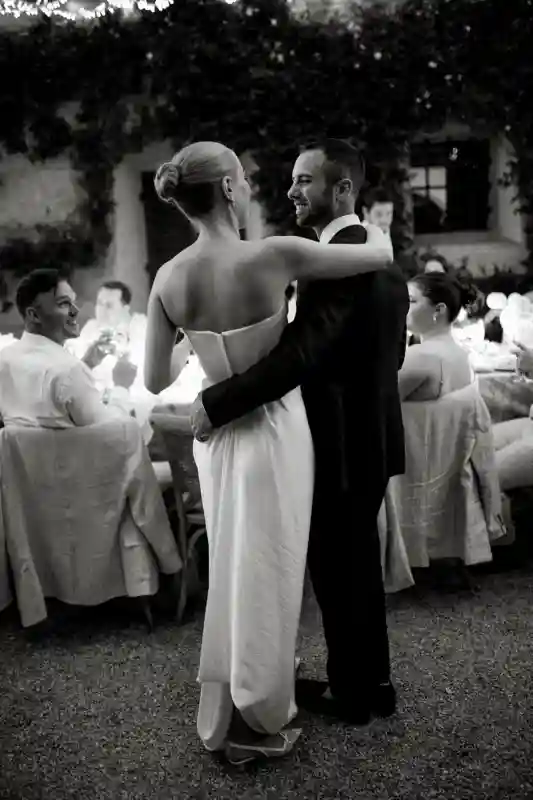 A Countryside Wedding for Lauren and Alex