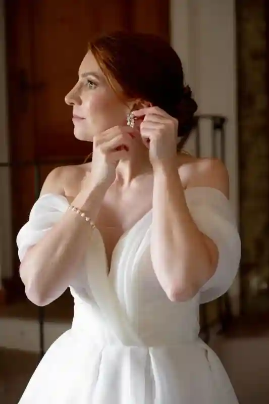 A Villa Wedding for Mary and Jake