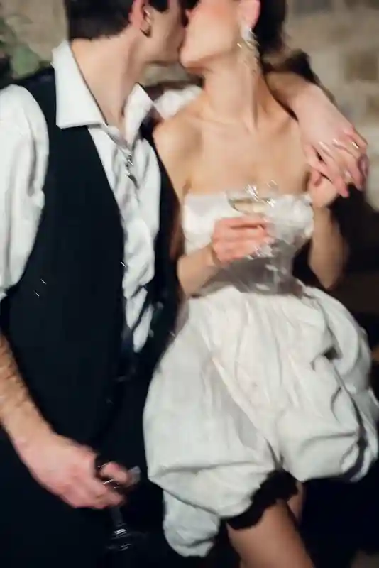 An Elopement Editorial for Mary and Michael