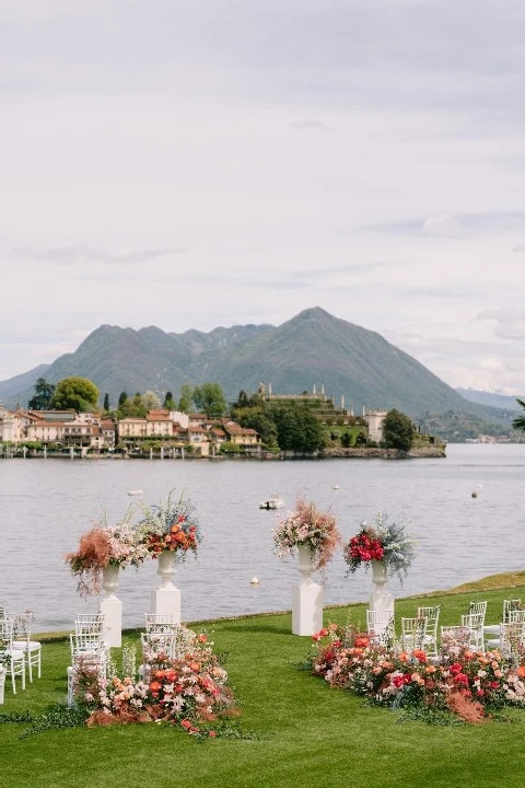 A Colorful Wedding for Melina and Victor