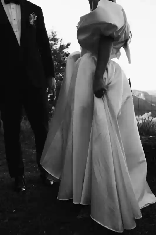 An Intimate Wedding for Micaela and Lucas