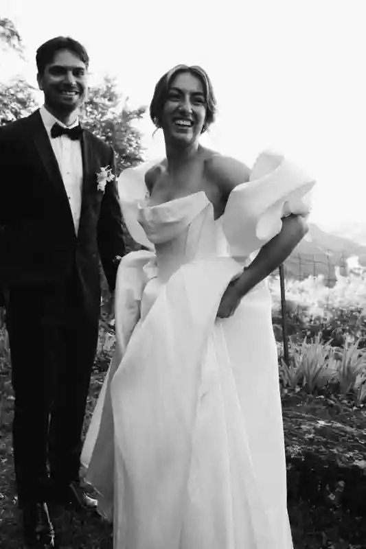 An Intimate Wedding for Micaela and Lucas