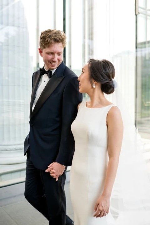 A Museum Wedding for Michelle and Tom