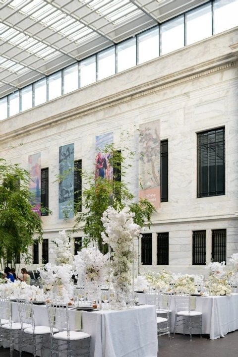 A Museum Wedding for Michelle and Tom