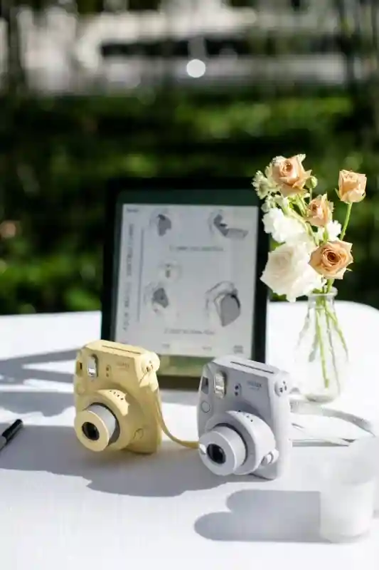 A Museum Wedding for Michelle and Tom
