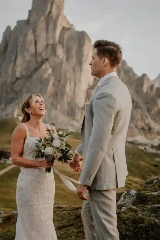 A Chalet Elopement for Missy and Benton