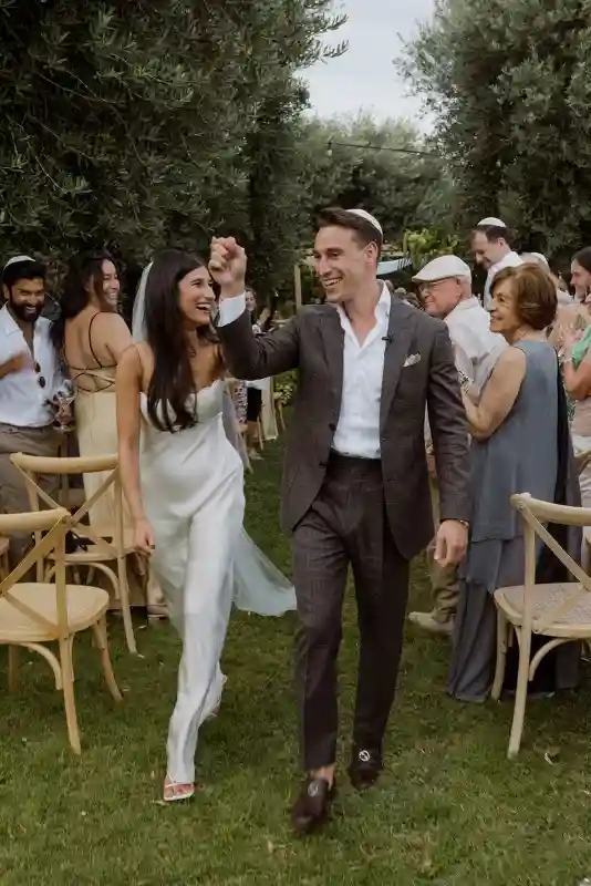 A Garden Wedding for Olivia and Kyle