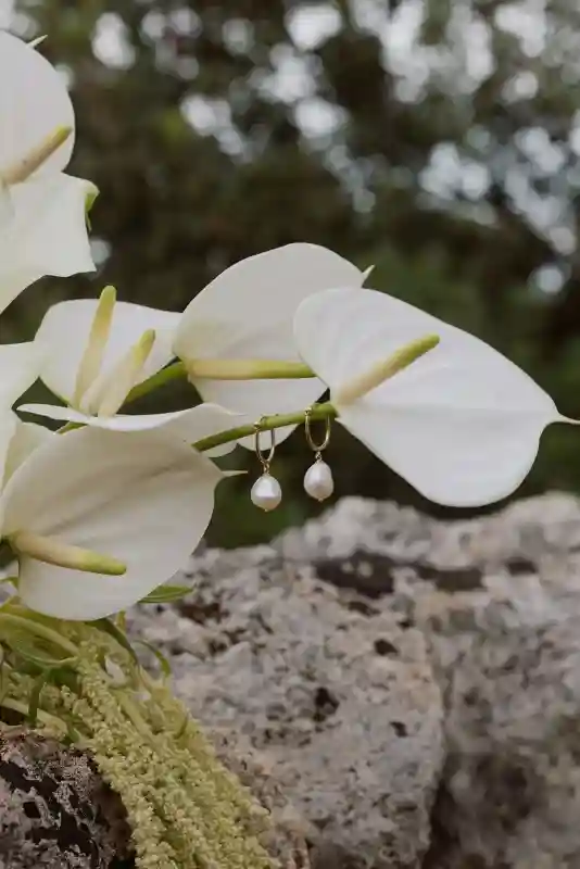 A Garden Wedding for Olivia and Kyle