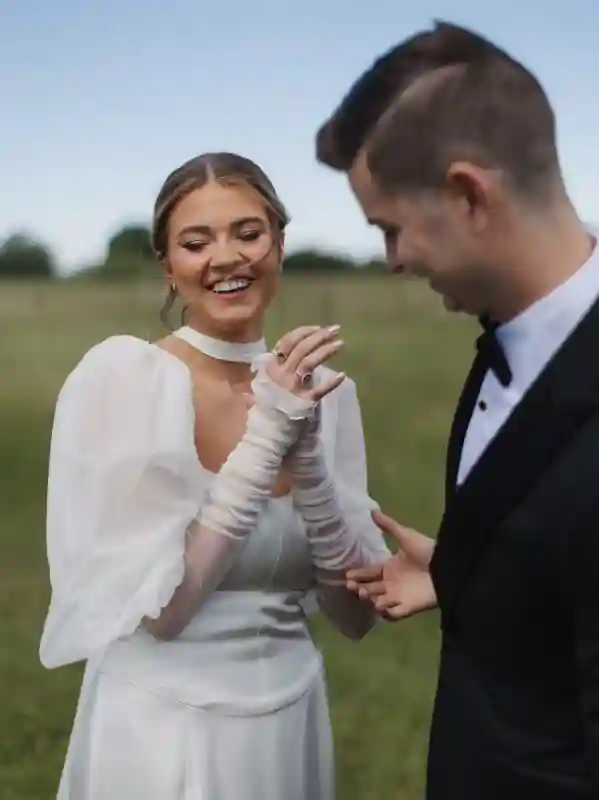 A Colorful Wedding for Piper and Jake