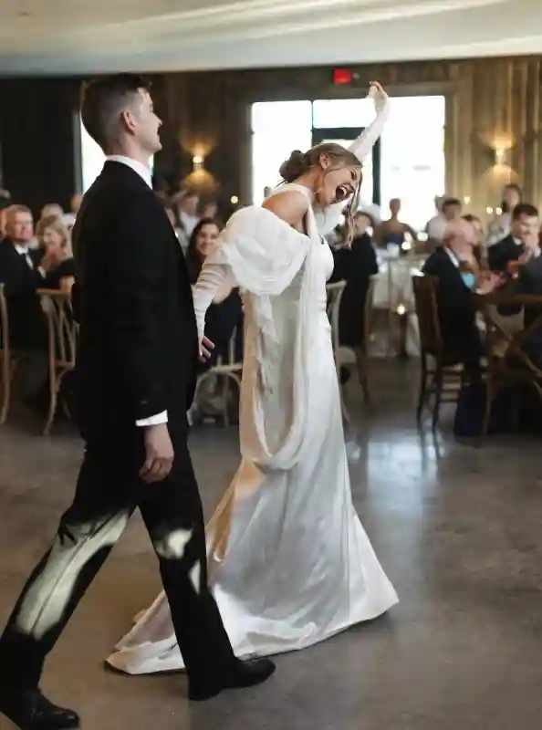 A Colorful Wedding for Piper and Jake