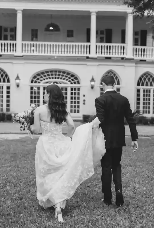 An Outdoor Wedding for Rachel and Cole