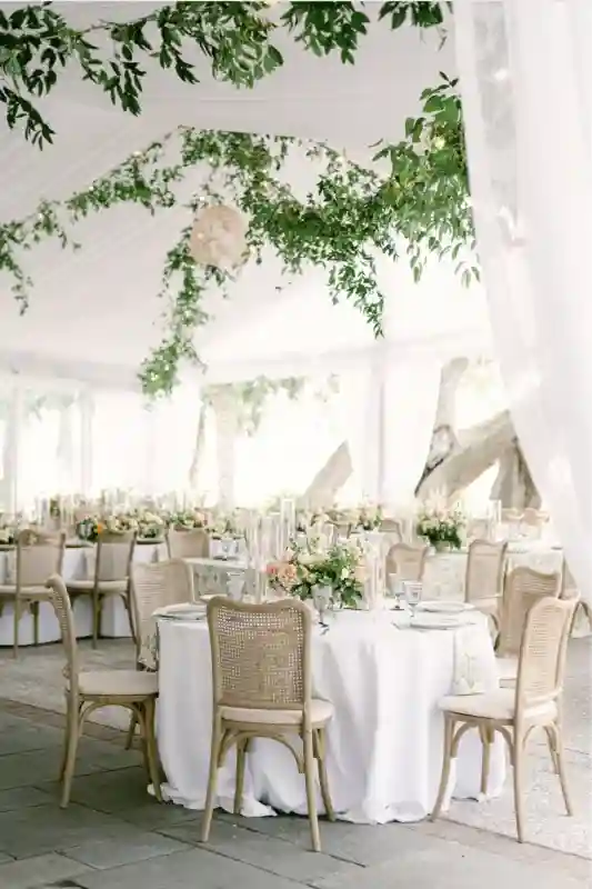 An Outdoor Wedding for Rachel and Cole