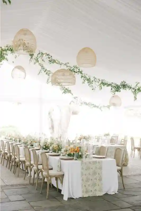 An Outdoor Wedding for Rachel and Cole