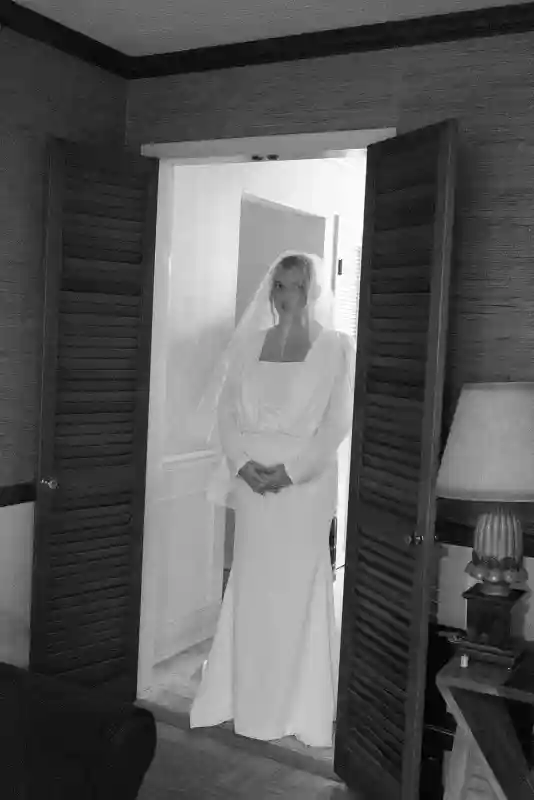 An Edgy Wedding for Samantha and Jake